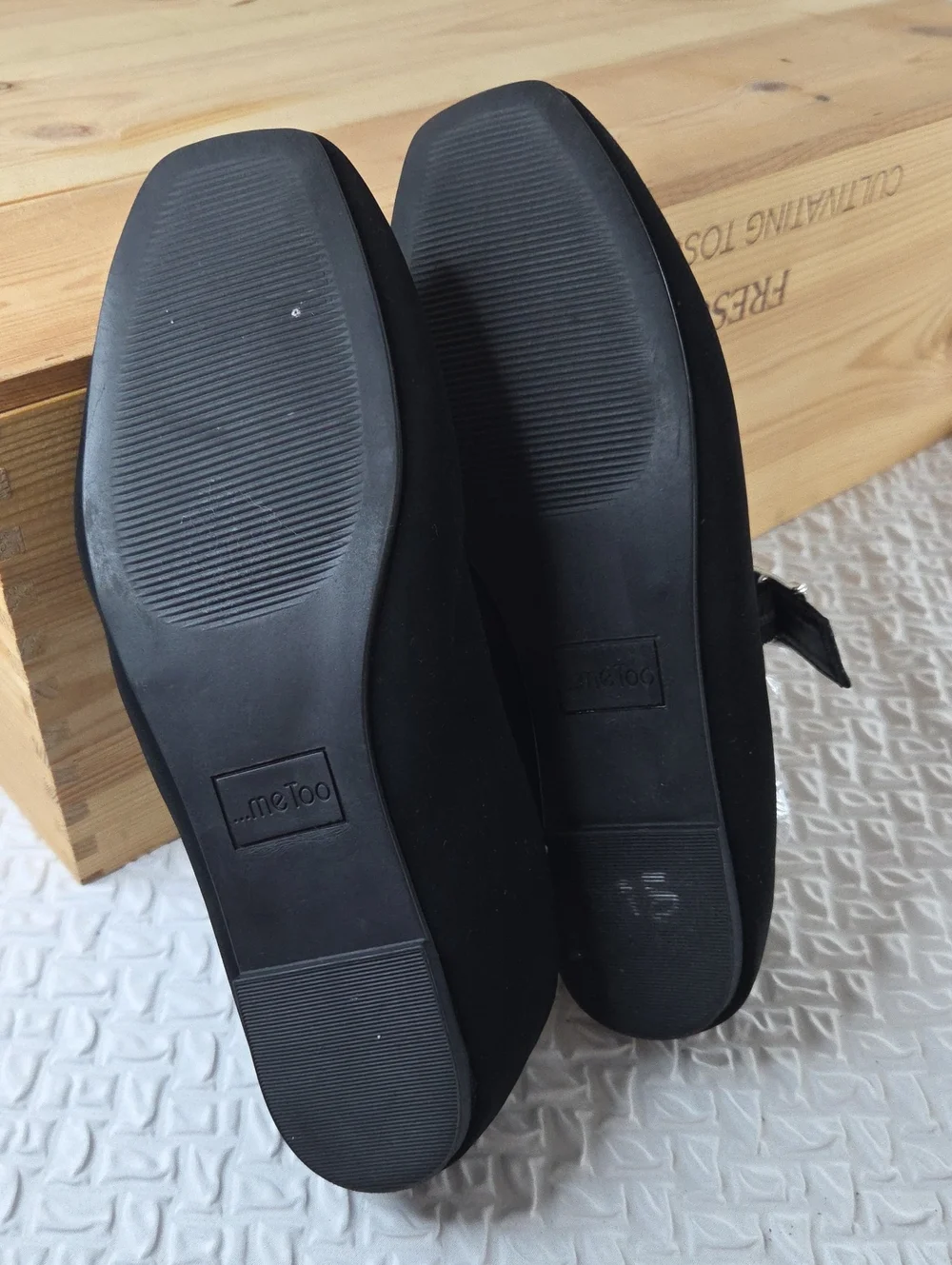 me Too Summer Black Mary Jane Buckle Flats 8W